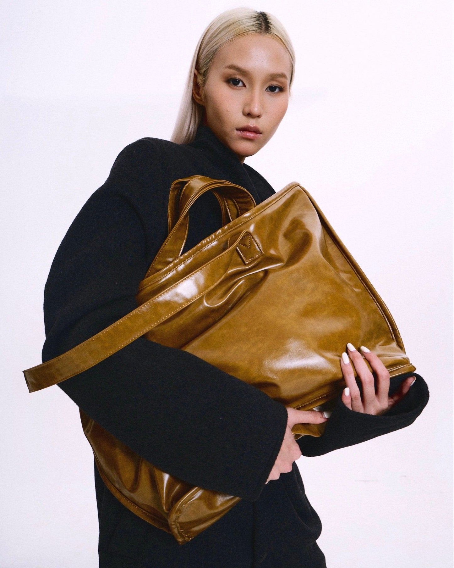 [SENSSE] ANDIAMO FAUX LEATHER TOTE BAG