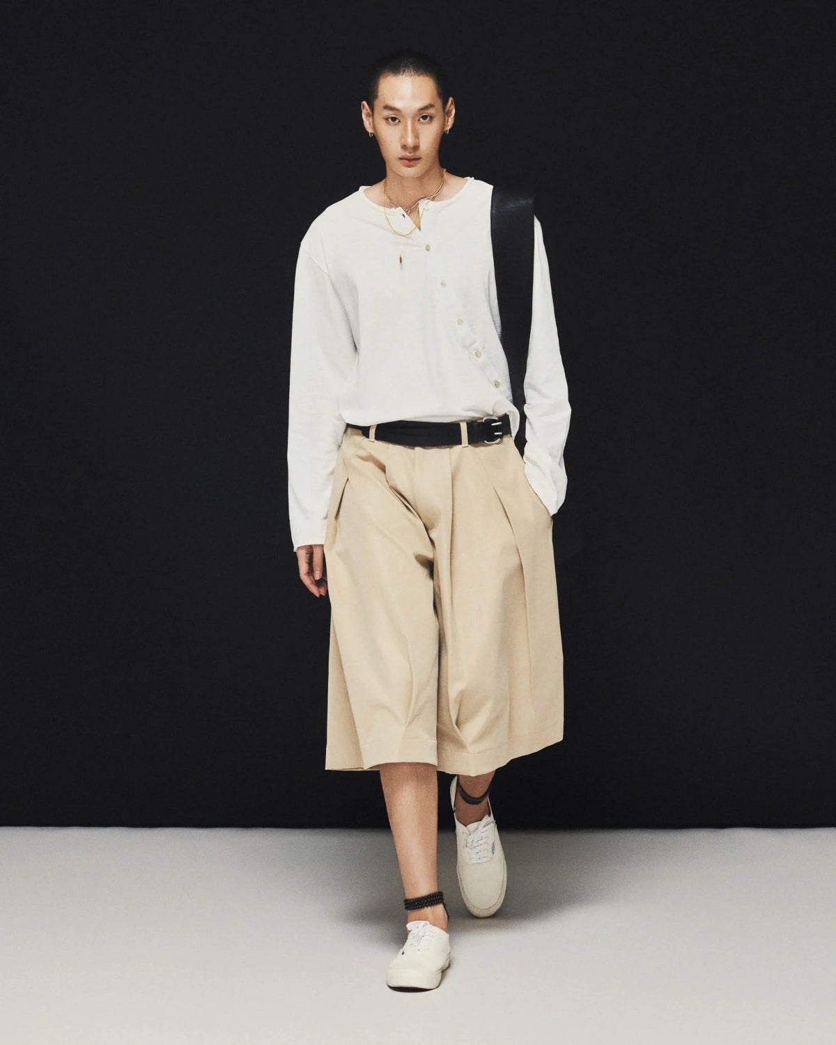 [HYPNOTISM] OBLIQUE BUTTON TOP