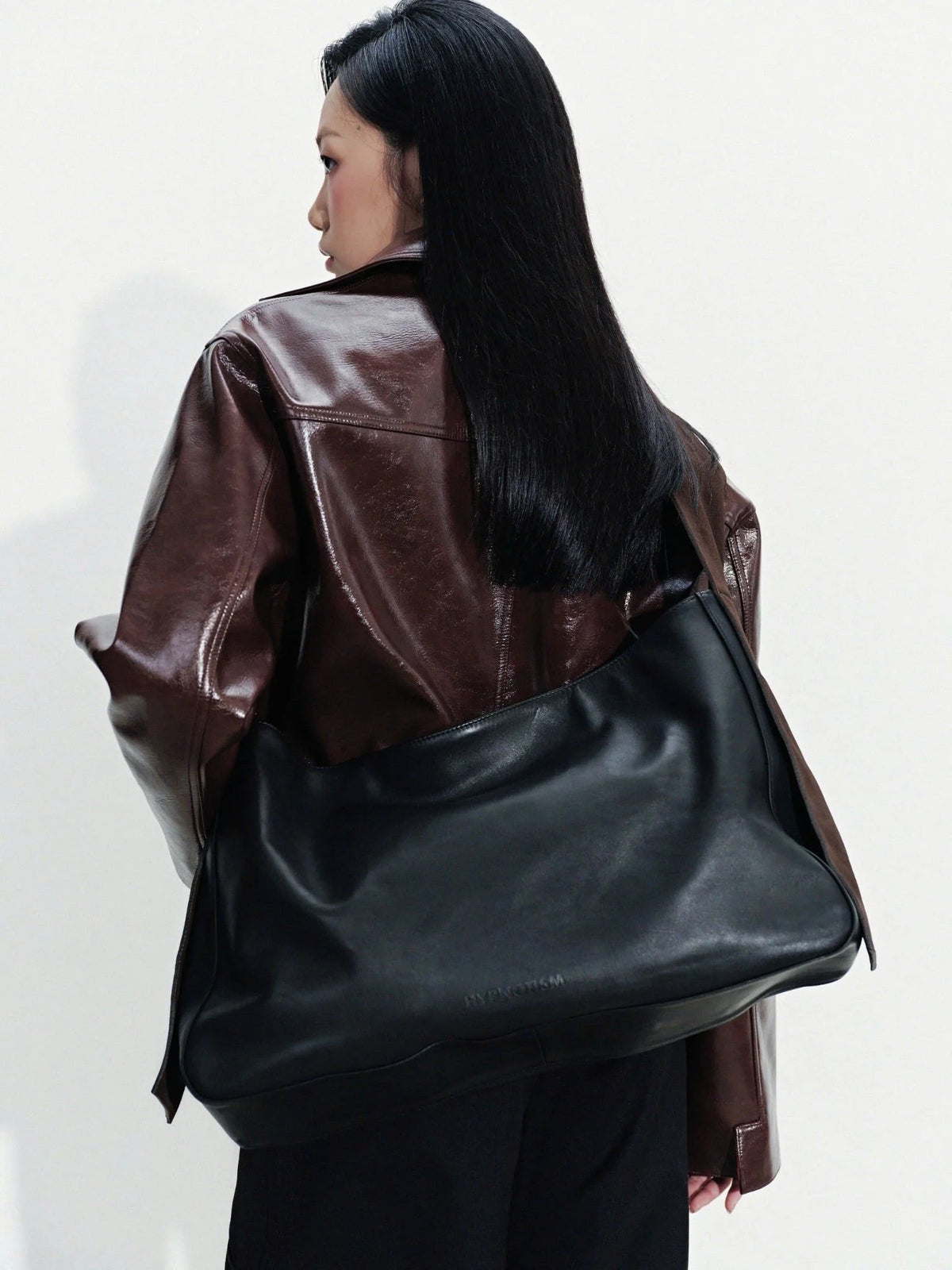[HYPNOTSIM] LOOSEHOLD LEATHER BAG