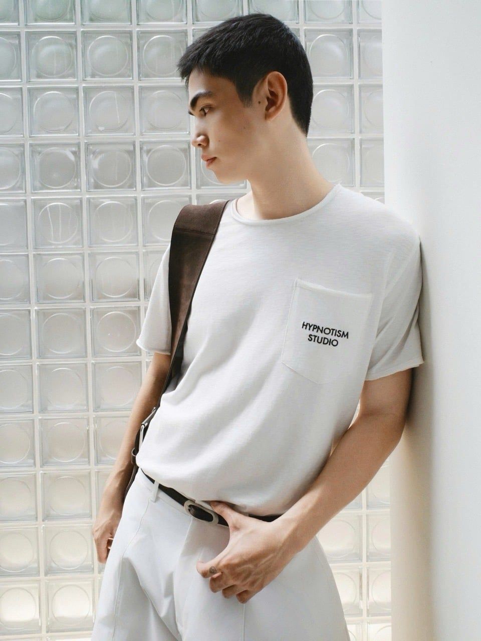 [HYPNOTISM] EXPOSED T-SHIRT