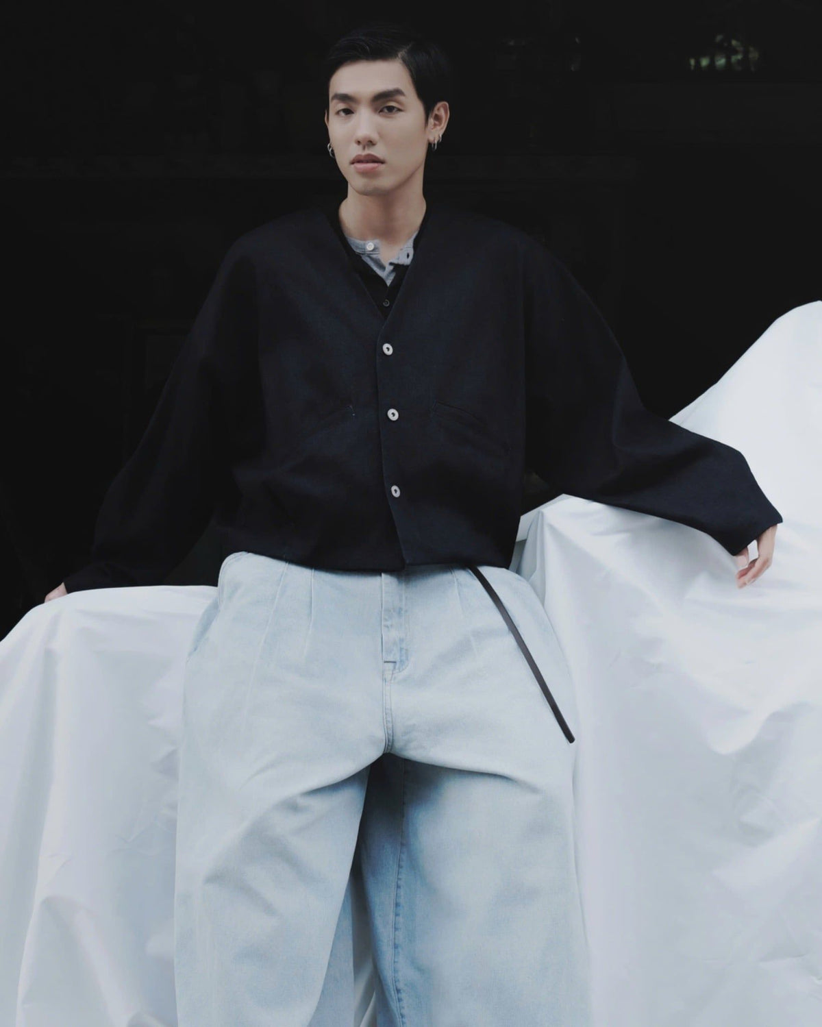 [HYPNOTISM] CURVE DENIM CARDIGAN