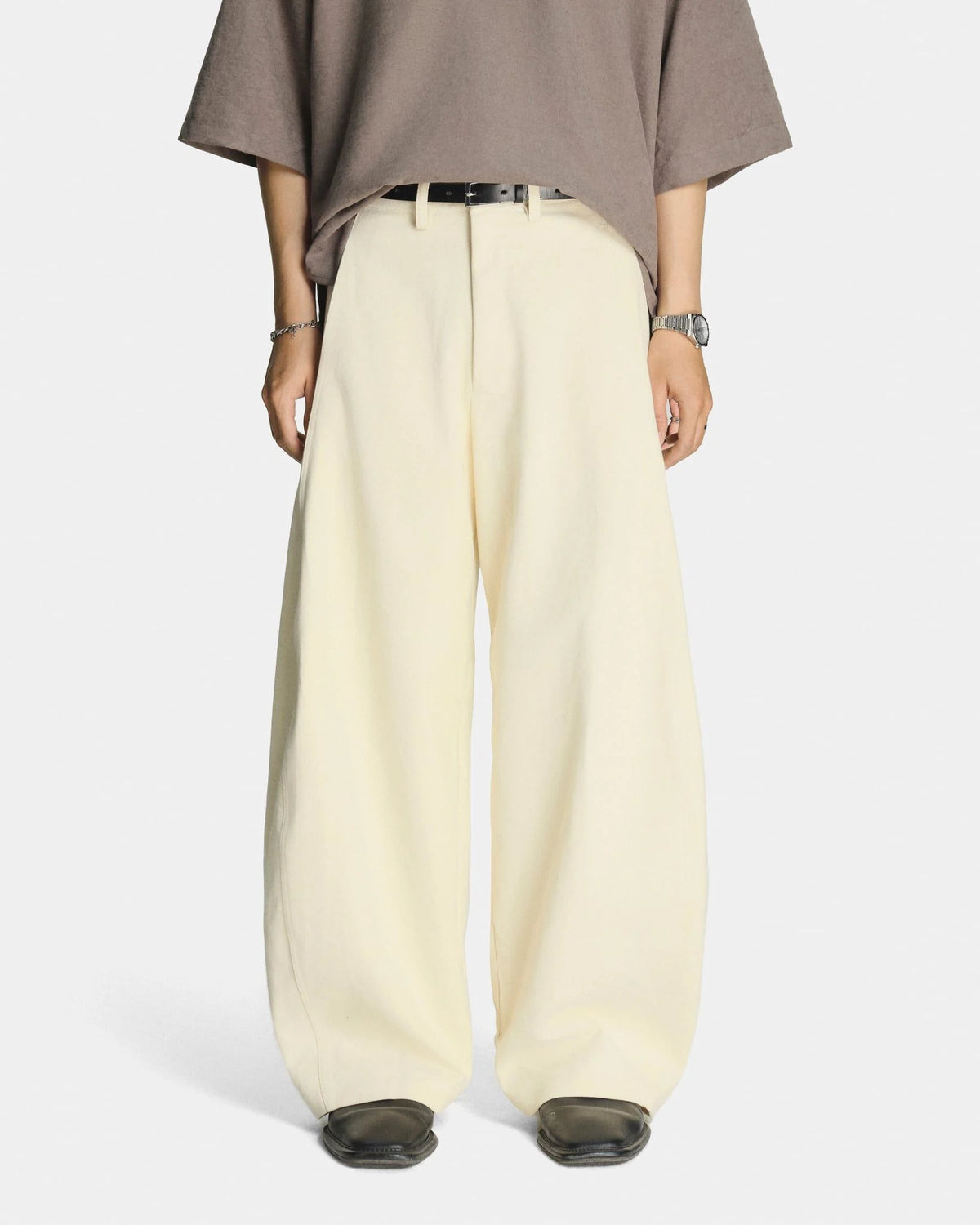 [MAHU] ARCH TROUSERS