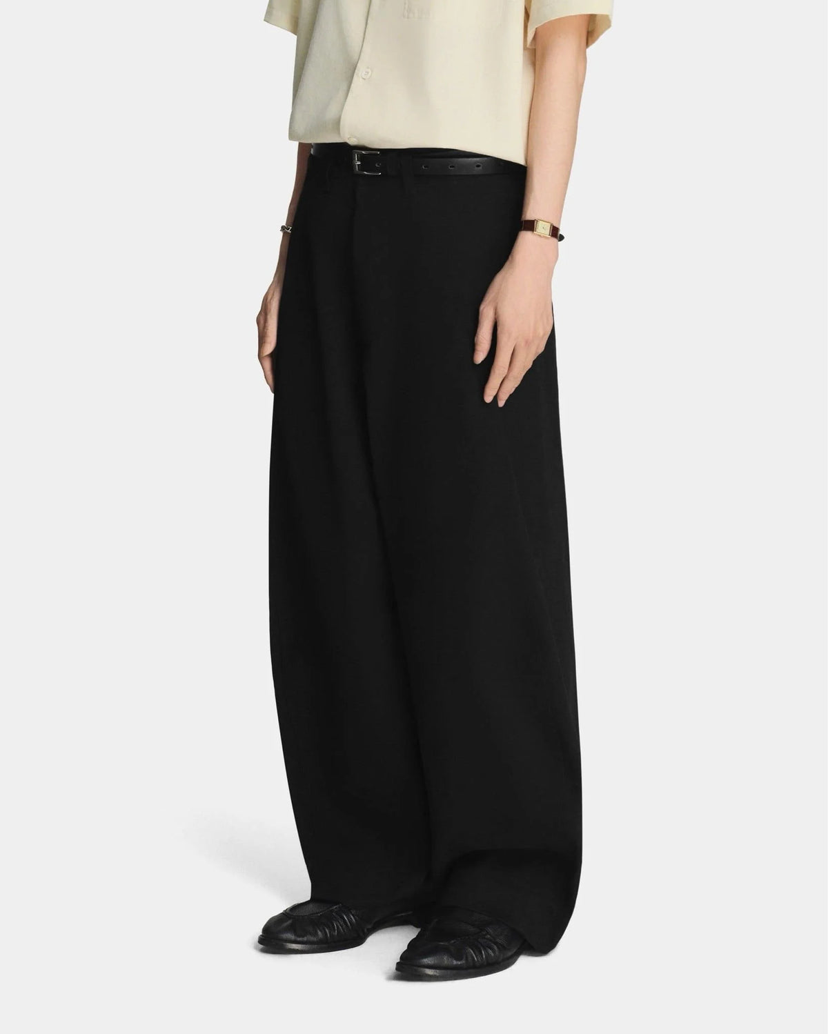 [MAHU] ARCH TROUSERS