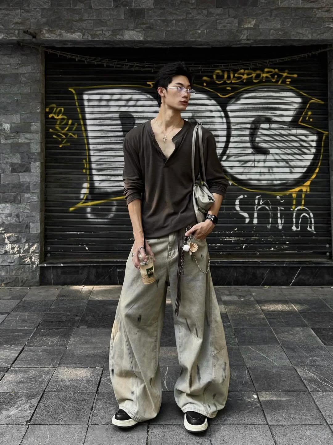 [BADCHOICE] SMOKEY BEIGE BALLOON JEANS