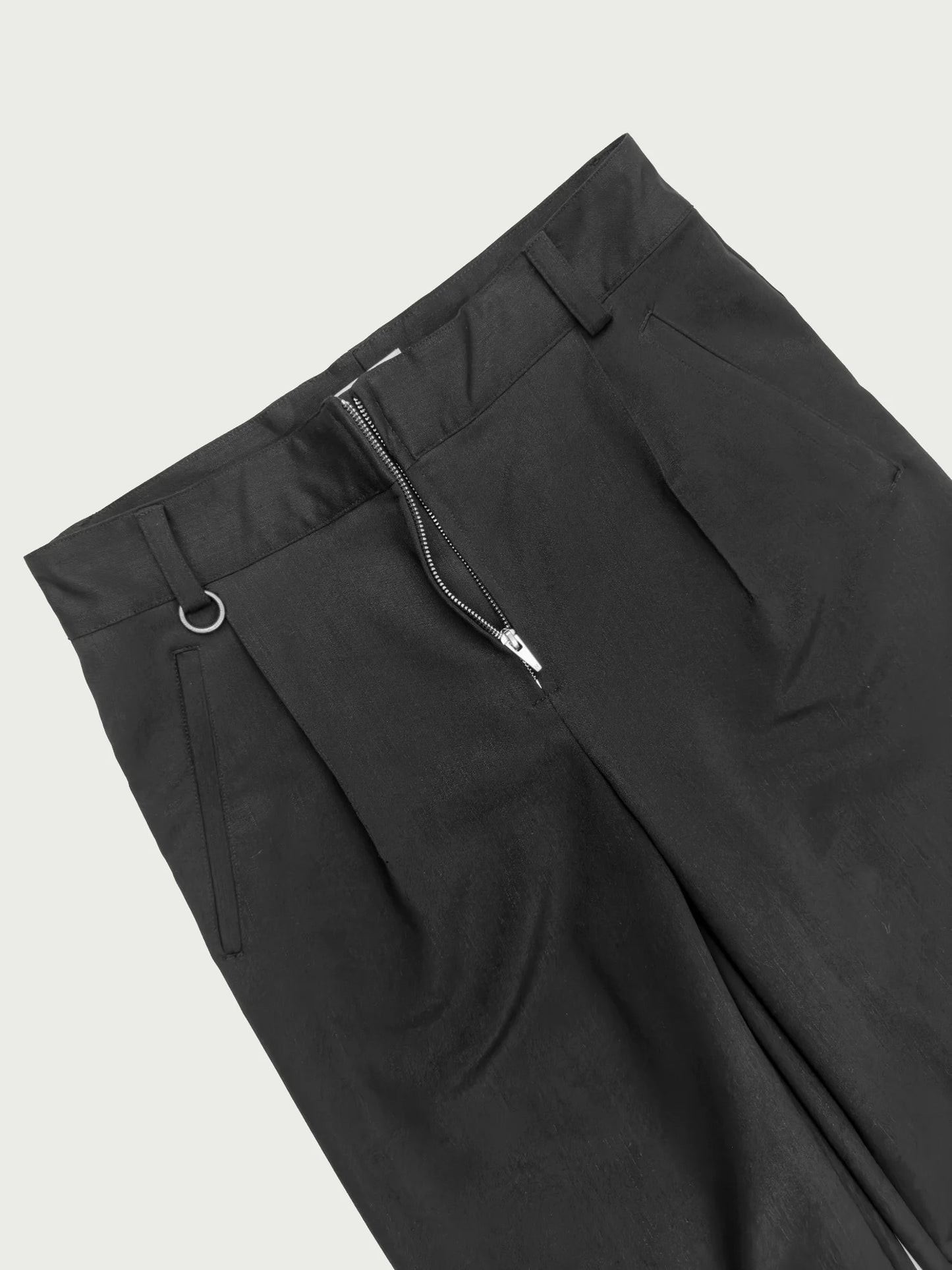 [ALCYUS] ALMV | PLEATED TROUSERS