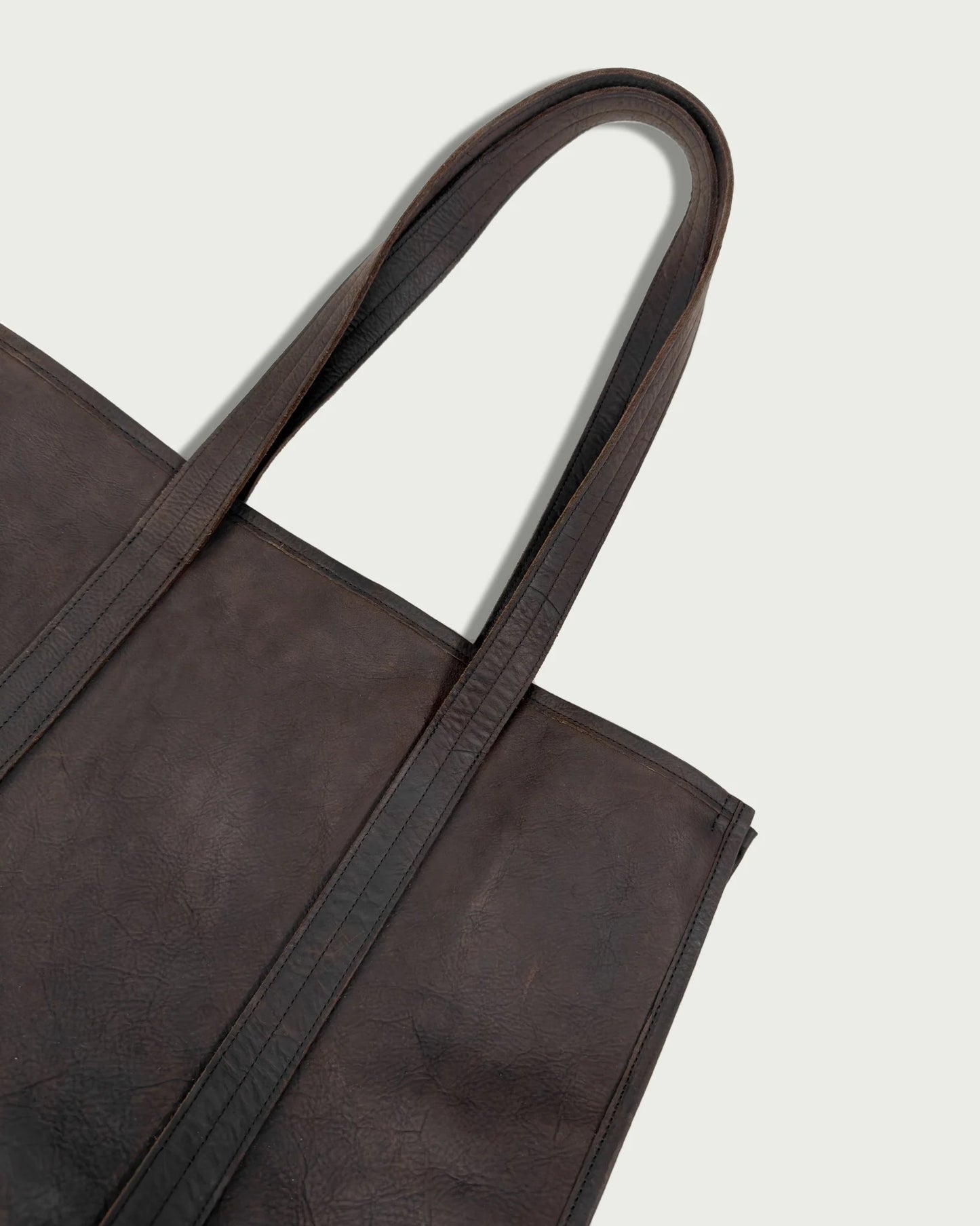 [ALCYUS] ALMV | S/N LEATHER MOCHA BAG