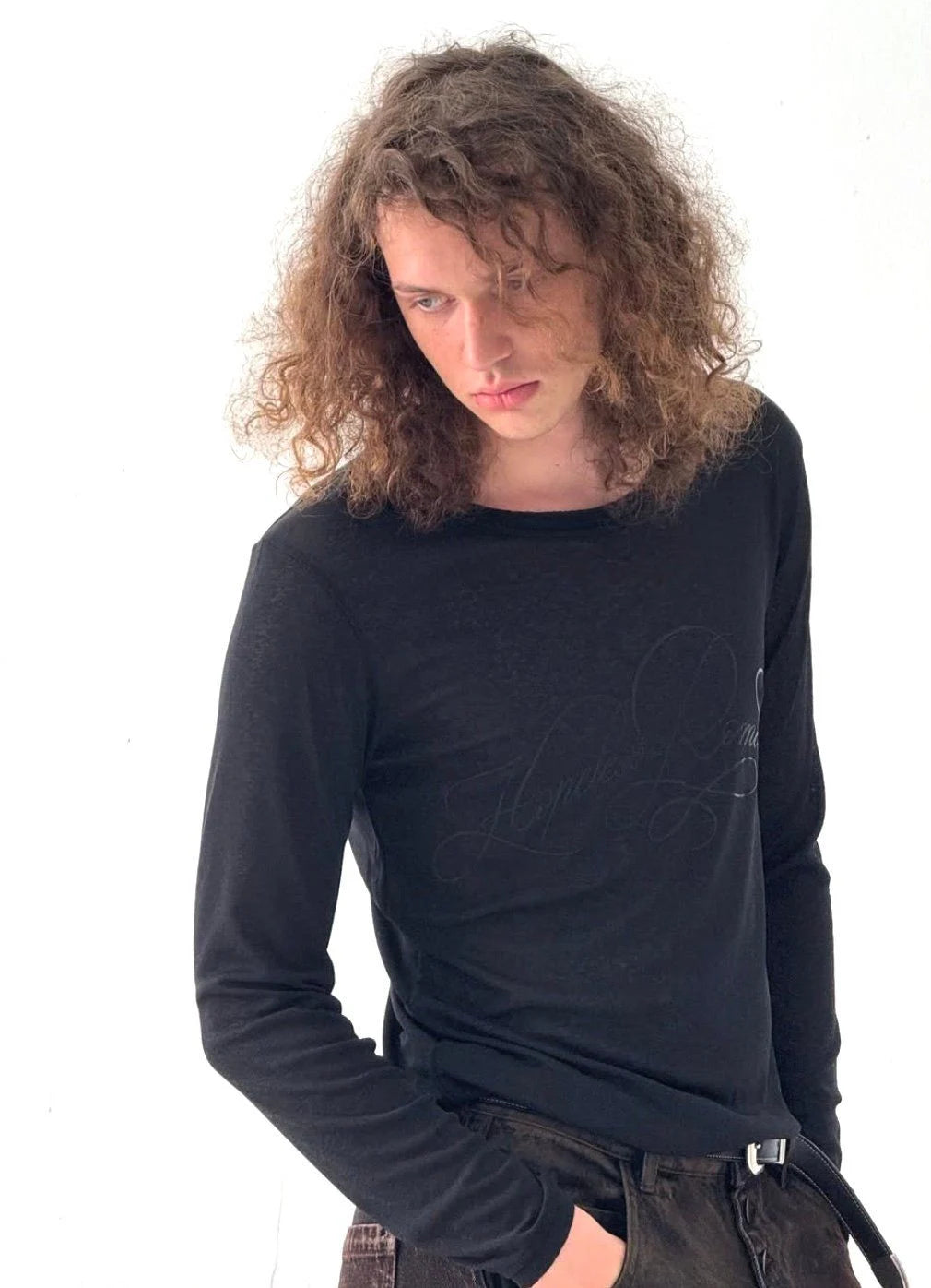 [67%] HOPELESS ROMANTIC LONGSLEEVES