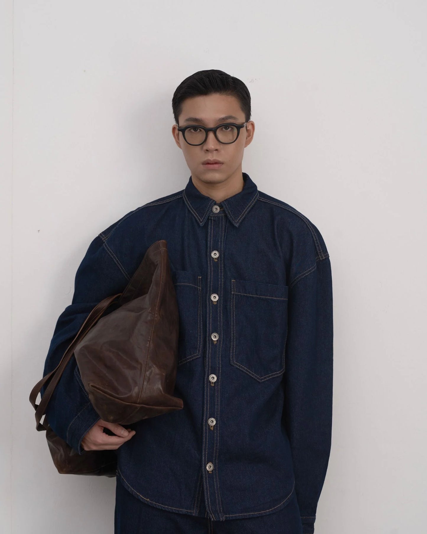 [HYPNOTISM] INDIGO NEWJEANS SHIRT