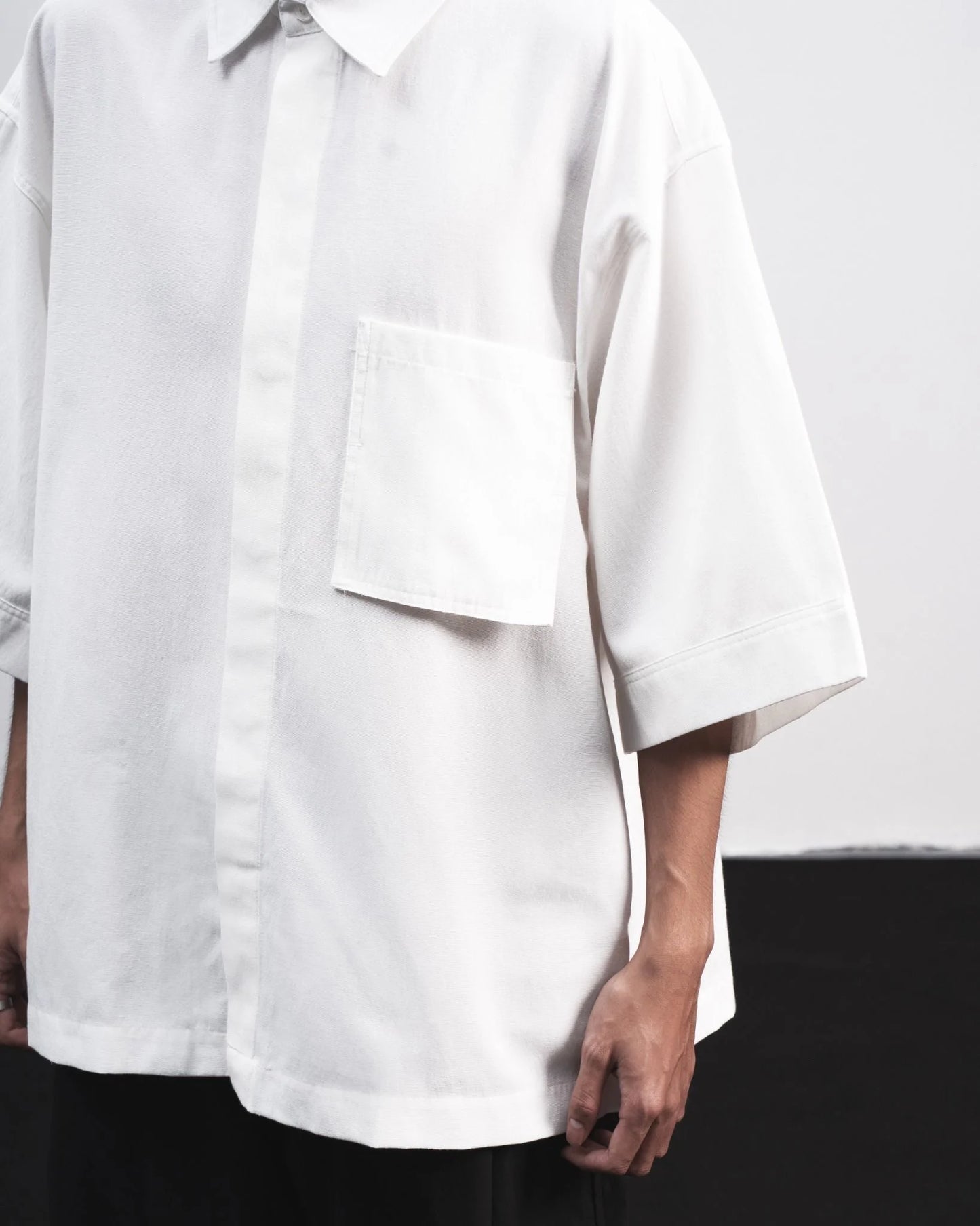 [HYPNOTISM] OVERSIZED SHIRT