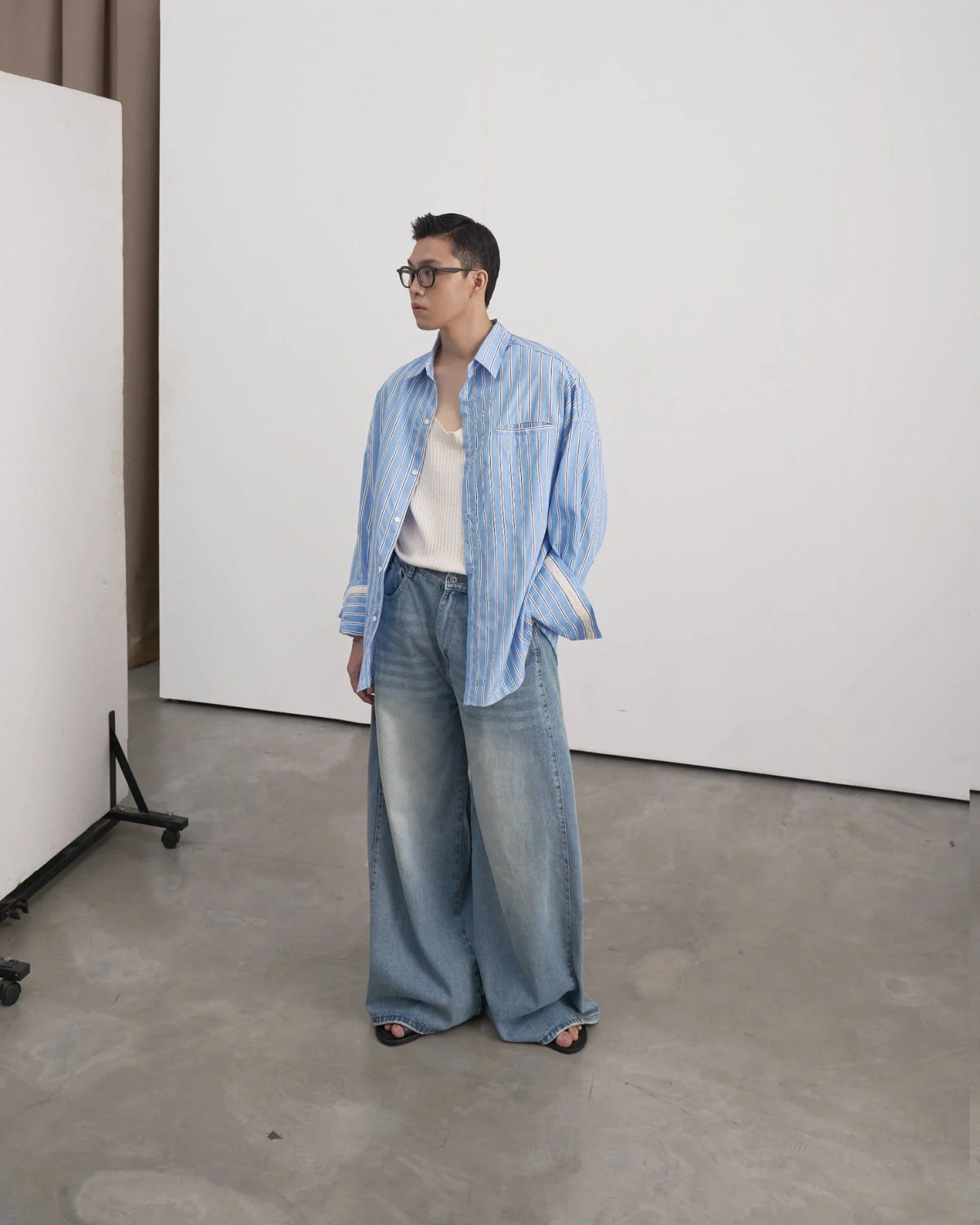 [HYPNOTISM] PLEATED WIDE JEANS