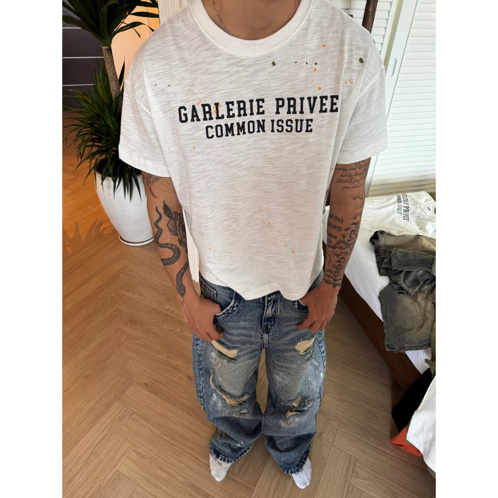[COMMONISSUE] "GARLARIE” BOXY TEE