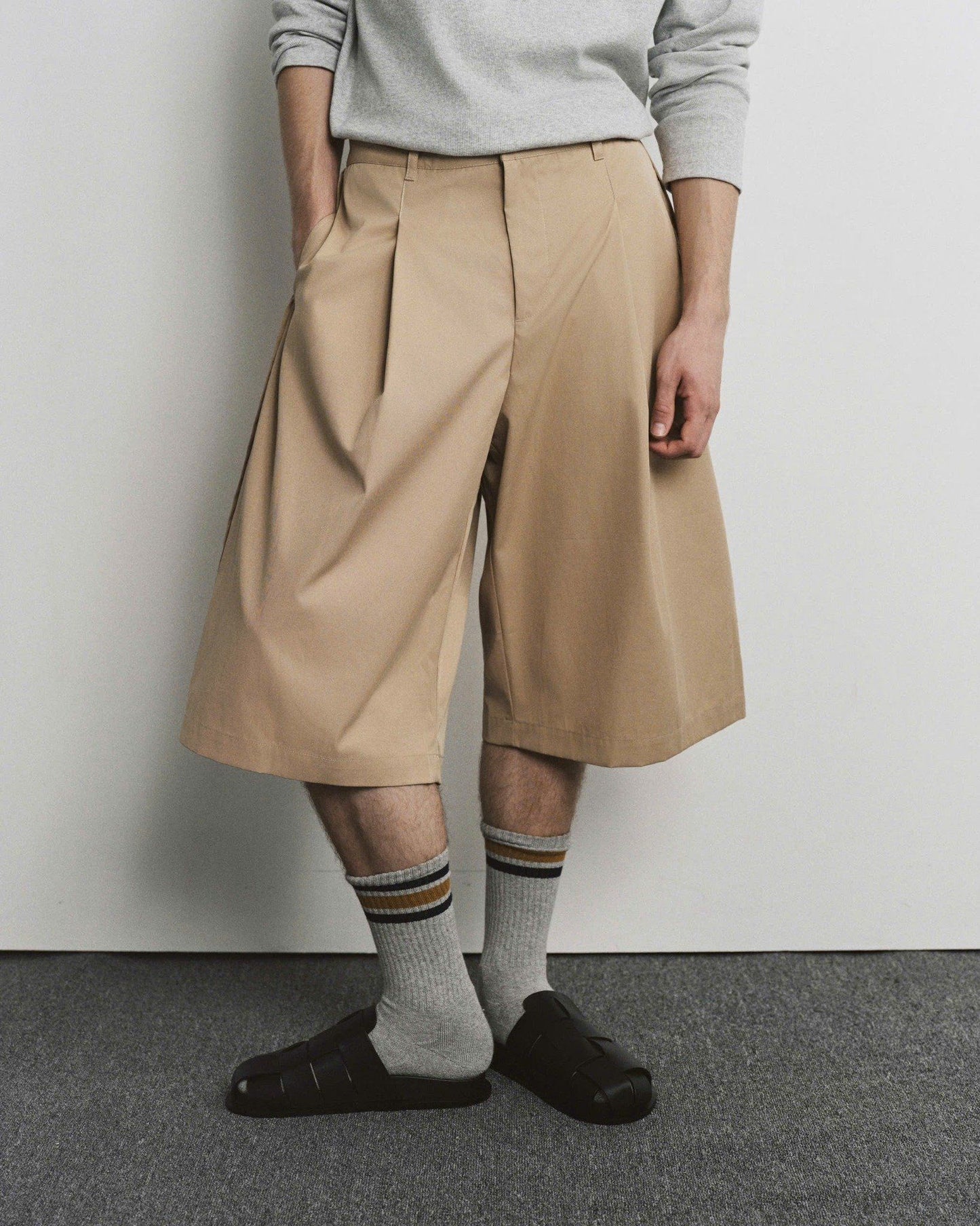 [HYPNOTISM] BAGGY SHORTS