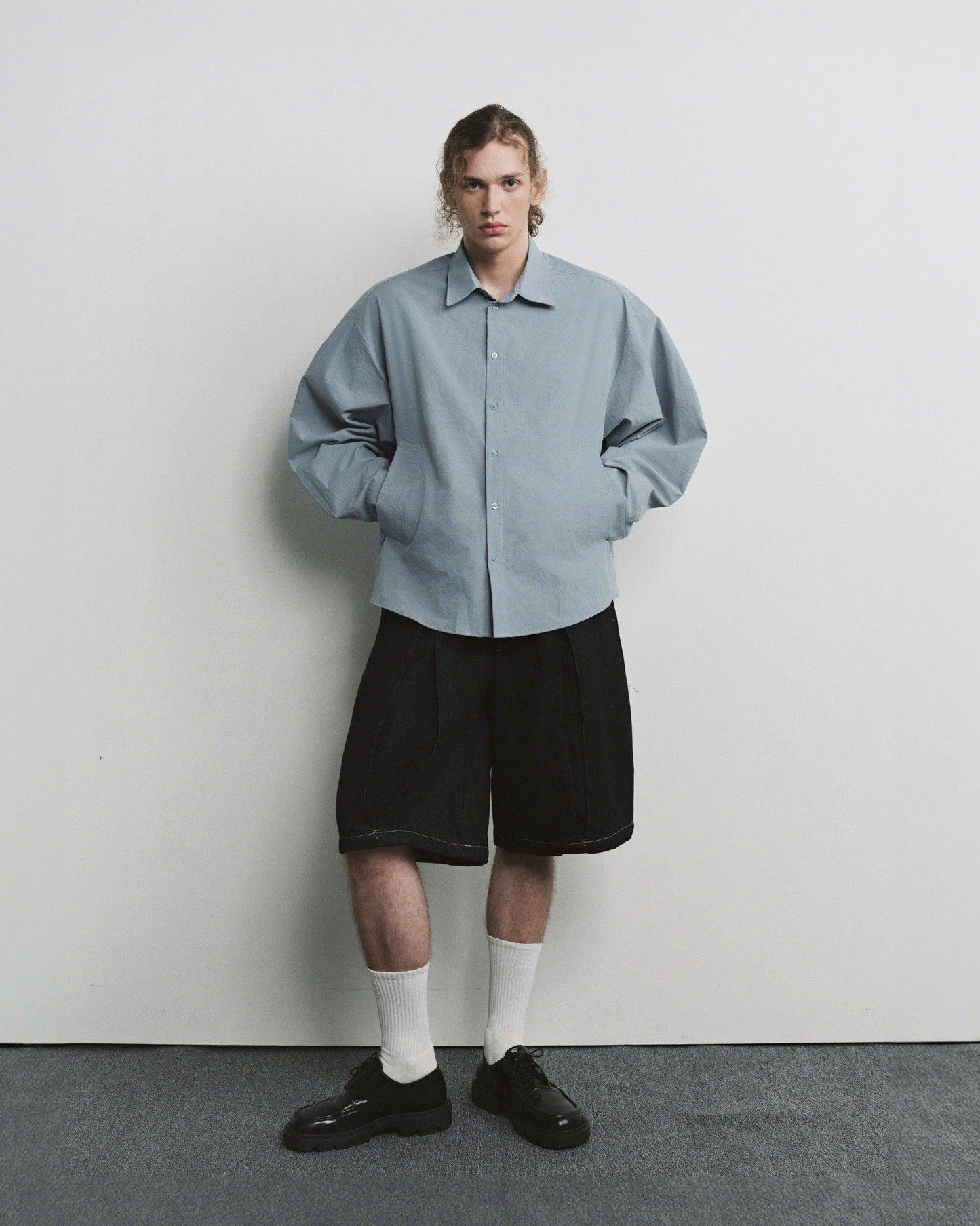 [HYPNOTISM] CURVY SLEEVES SHIRT